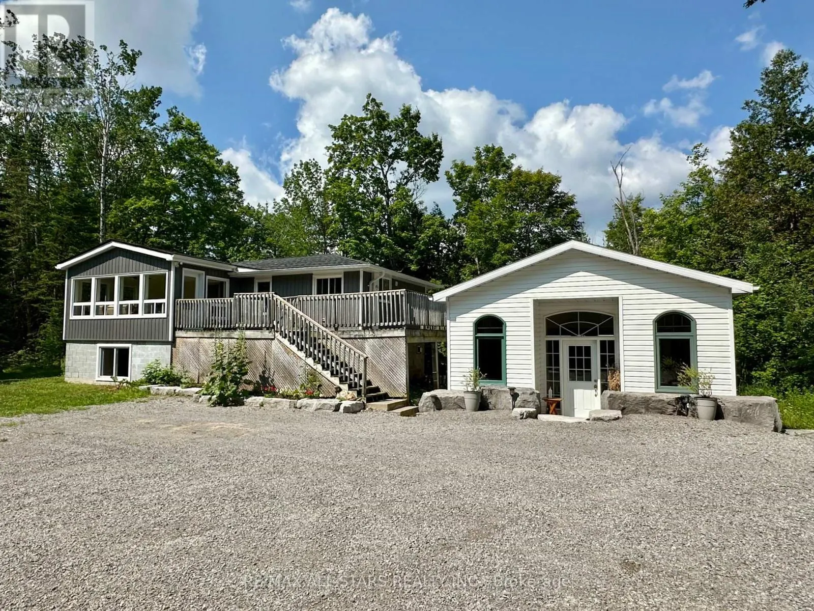 1104 GALWAY ROAD