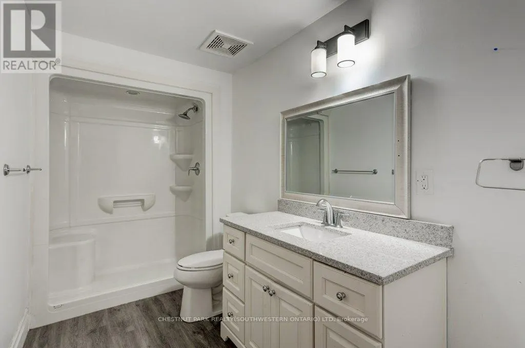 1145 REGENCY CRESCENT