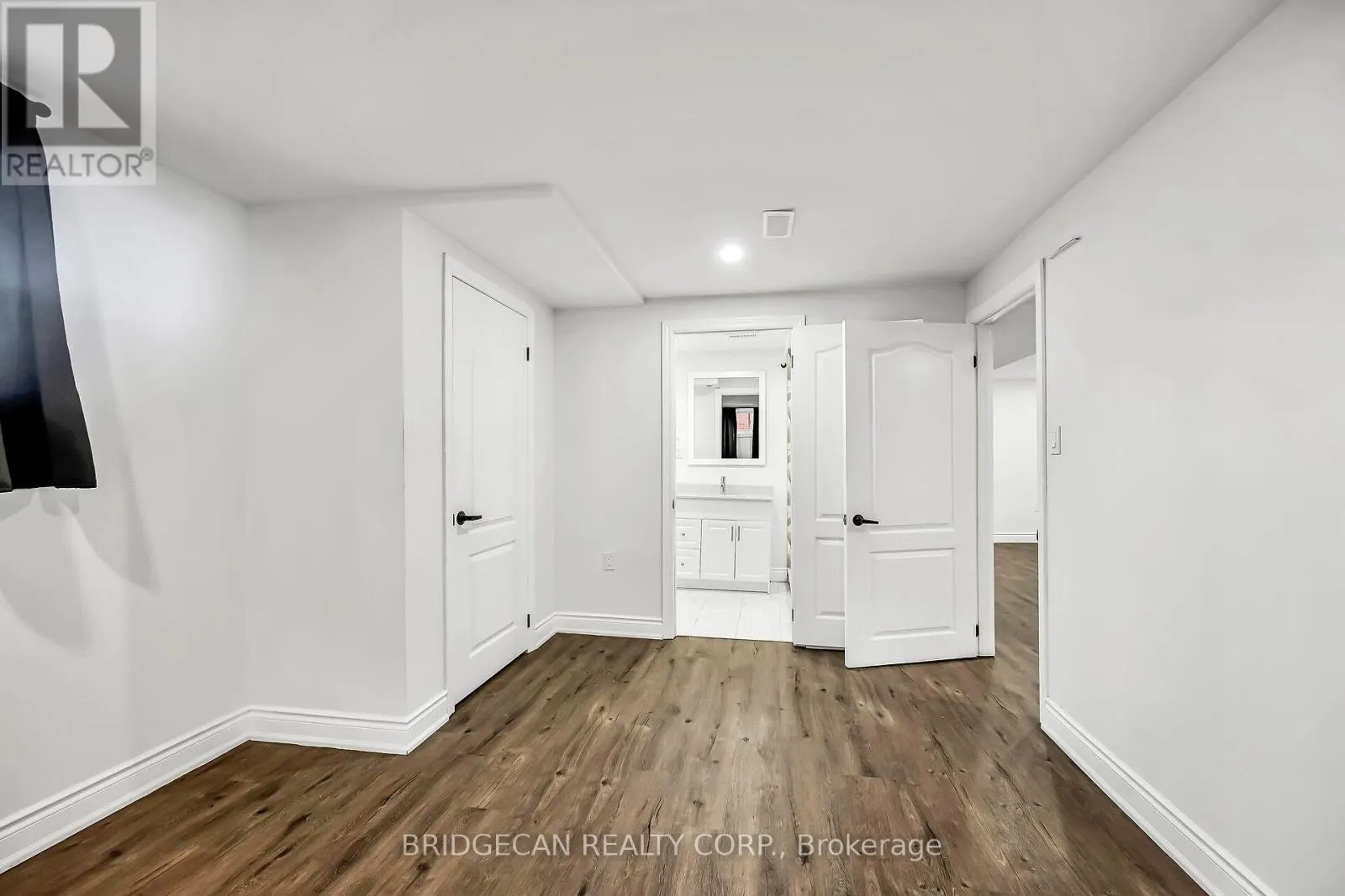 17 BRIERWOOD AVENUE