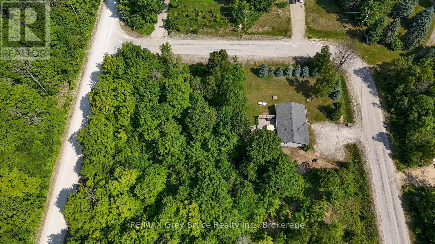 32 SUGARBUSH ROAD