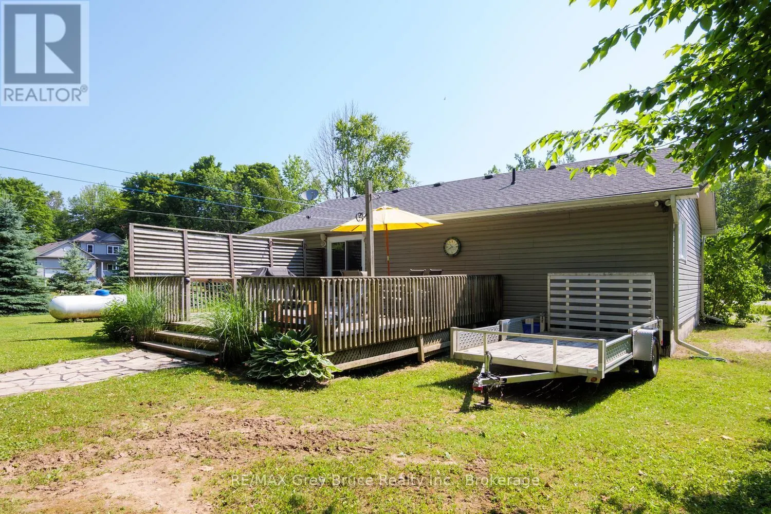 32 SUGARBUSH ROAD