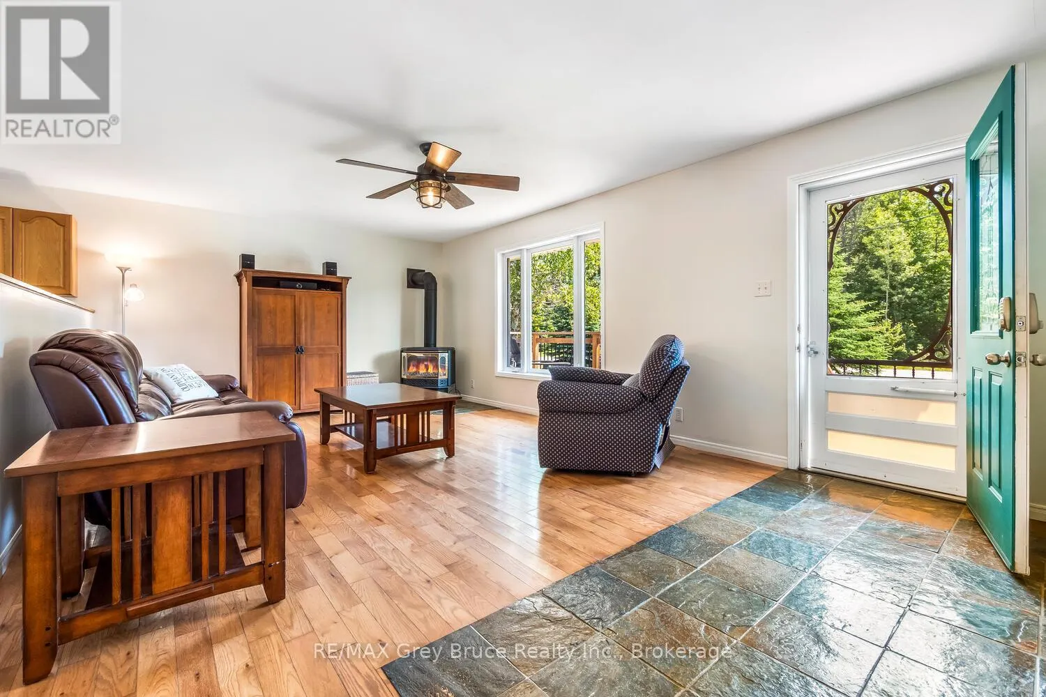 32 SUGARBUSH ROAD