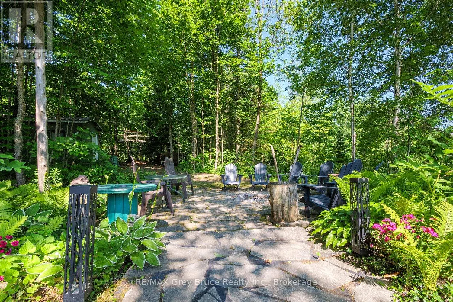 32 SUGARBUSH ROAD
