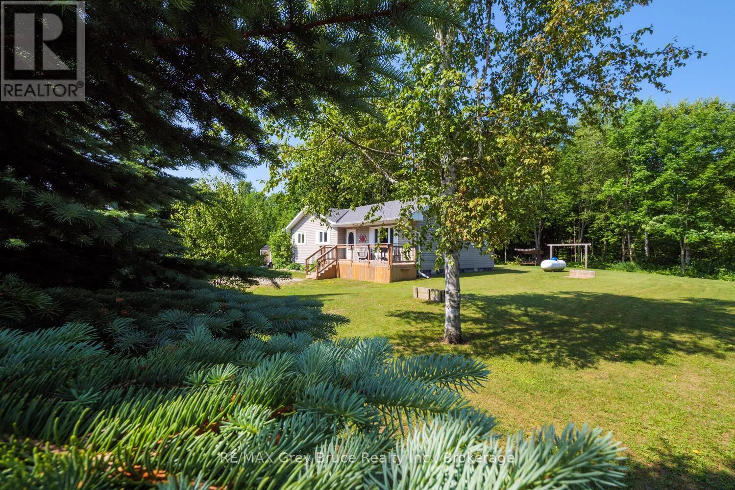 32 SUGARBUSH ROAD