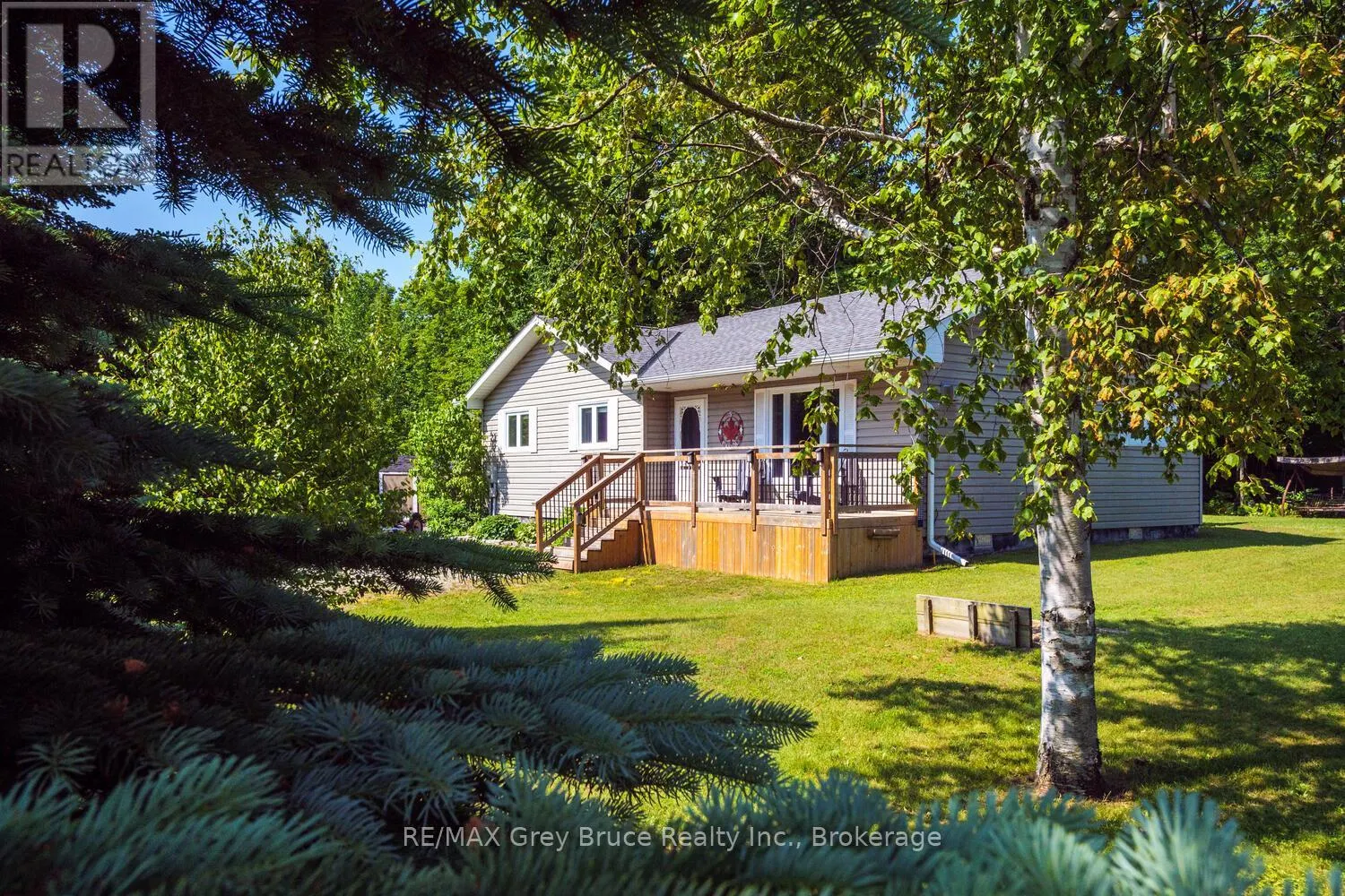 32 SUGARBUSH ROAD