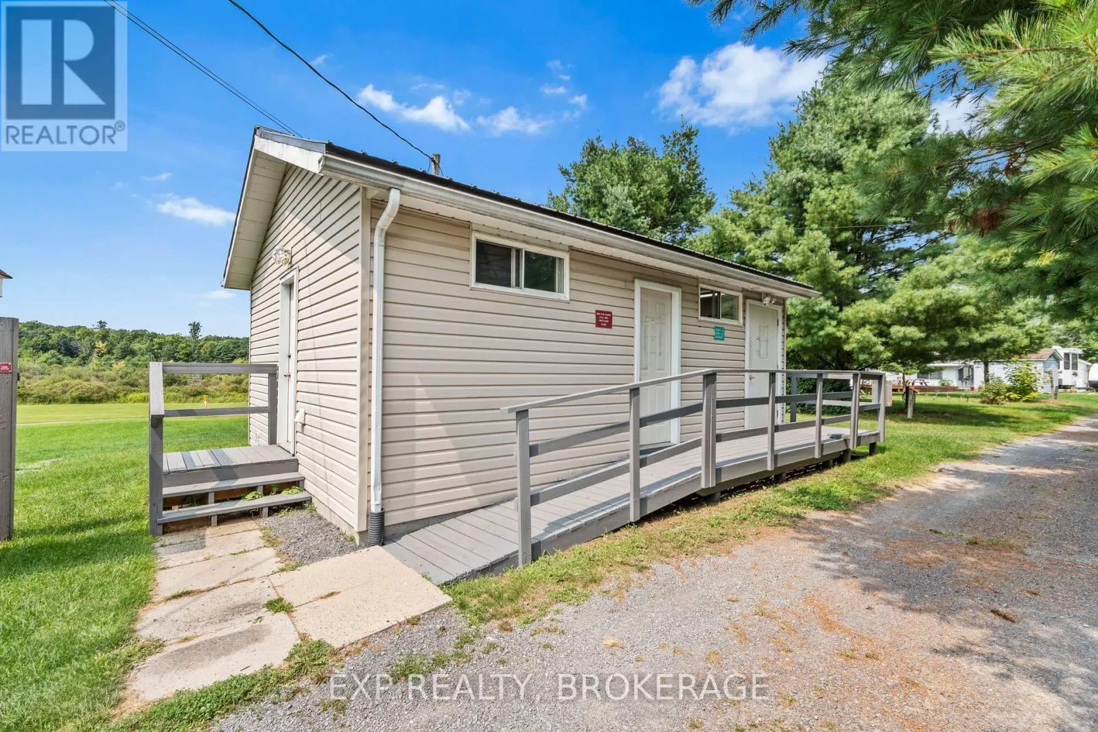 20 - 9 GLENFORD LANE, #20