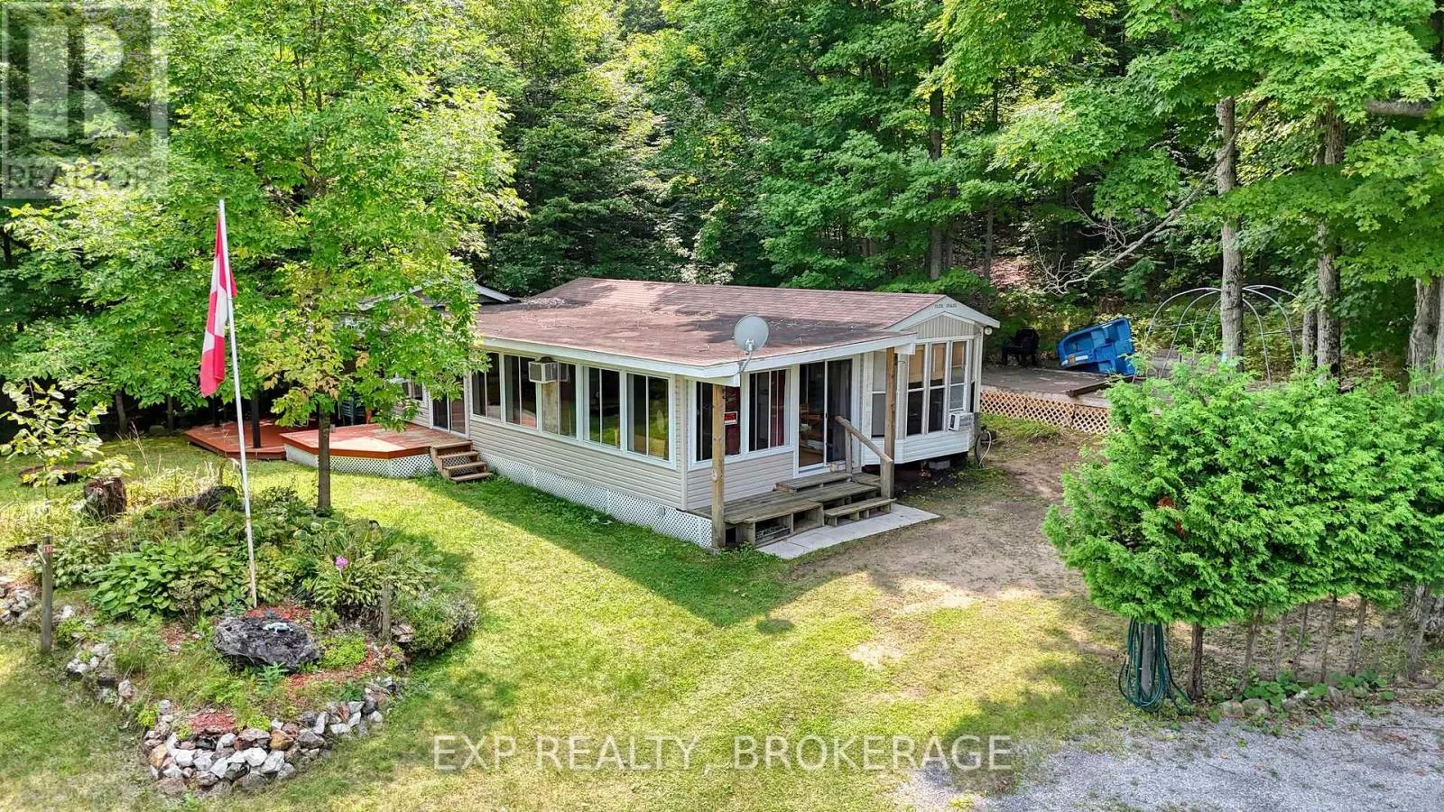 20 - 9 GLENFORD LANE, #20