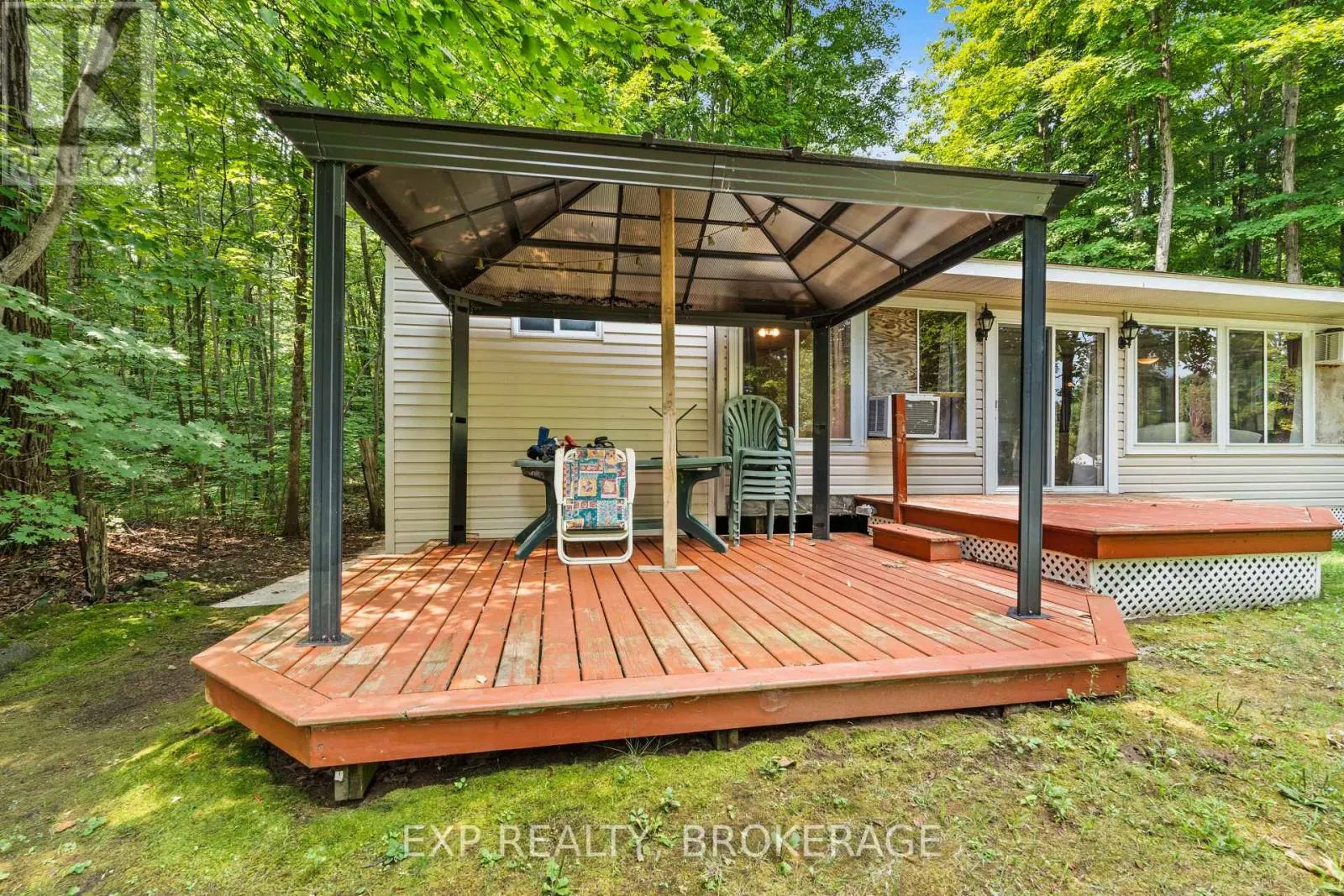 20 - 9 GLENFORD LANE, #20