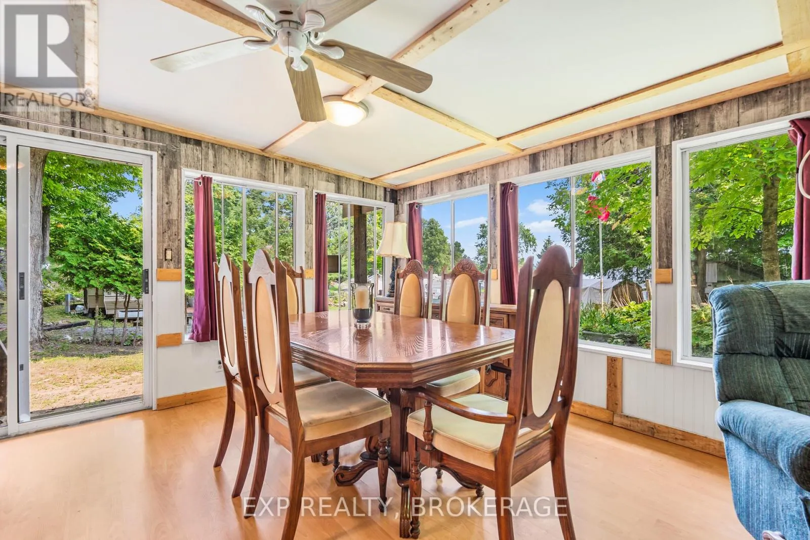 20 - 9 GLENFORD LANE, #20