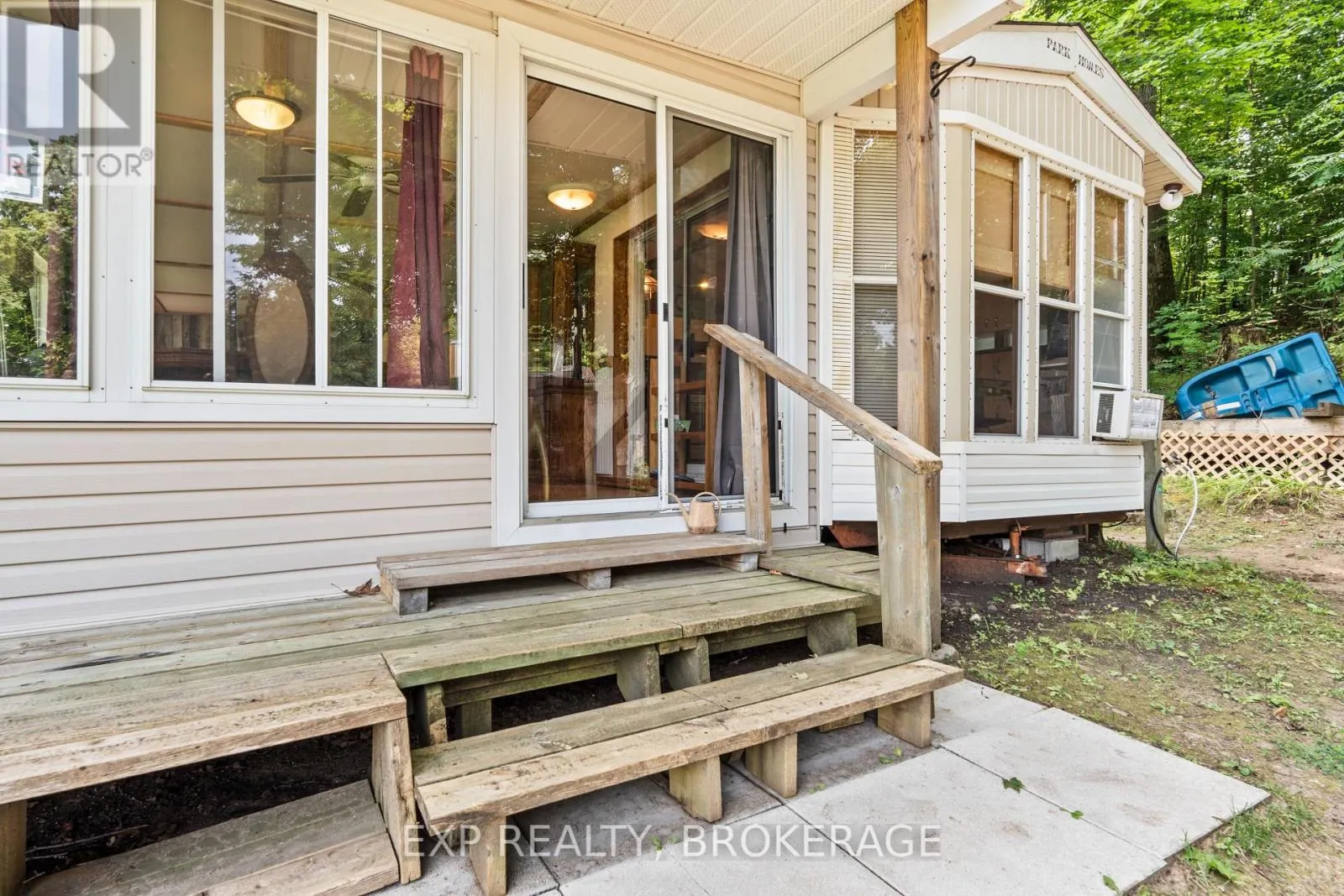 20 - 9 GLENFORD LANE, #20