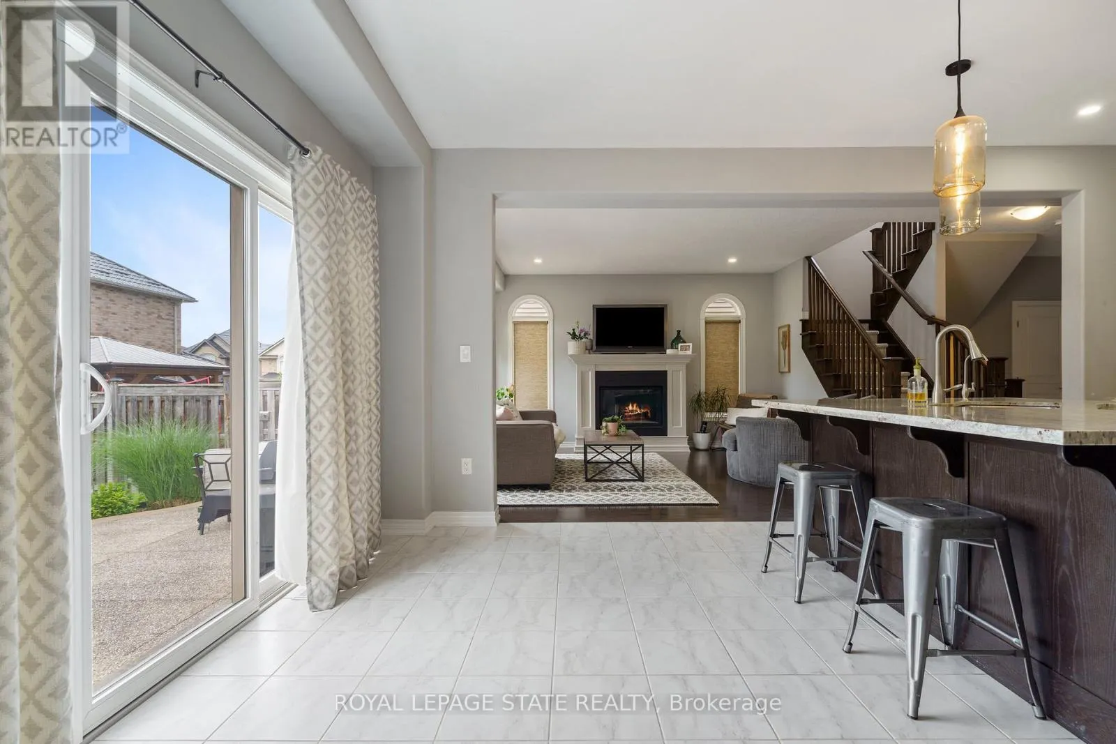 42 CHESTNUT DRIVE