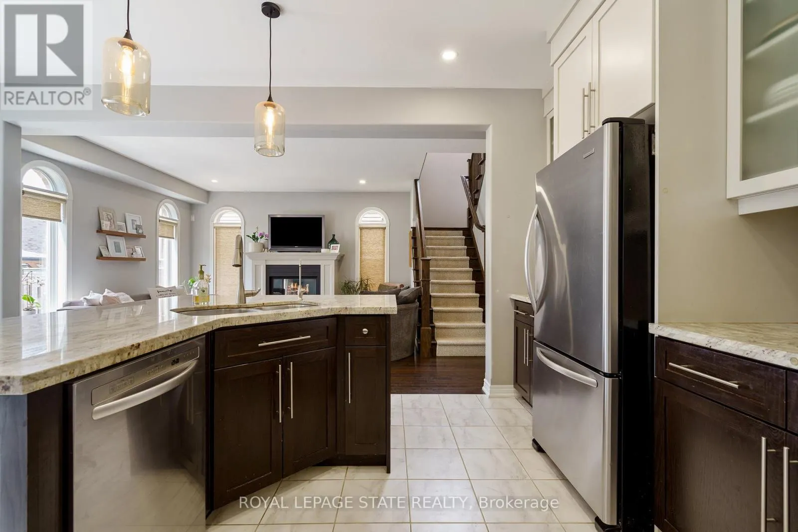 42 CHESTNUT DRIVE