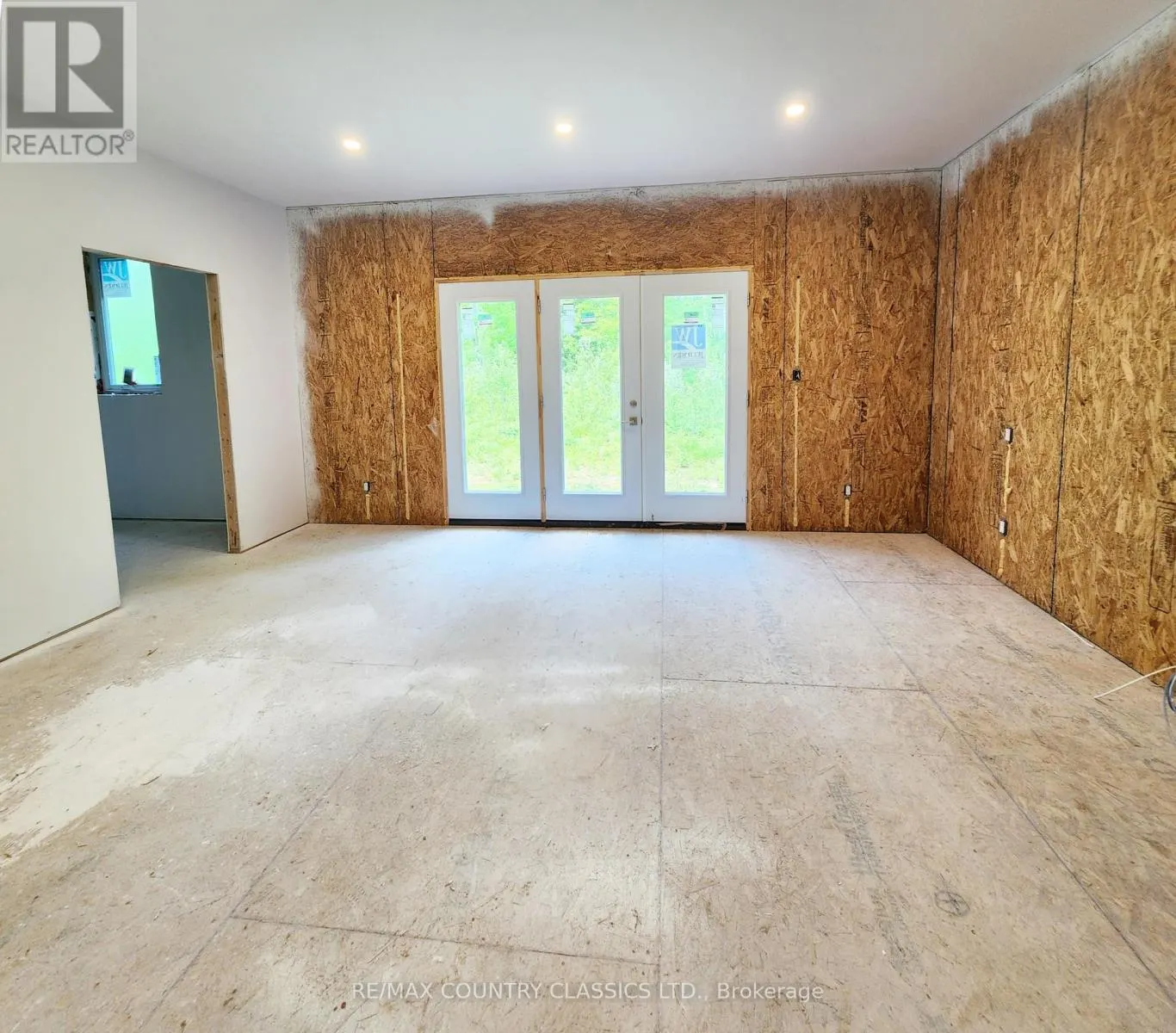 204 BOULTER LAKE ROAD