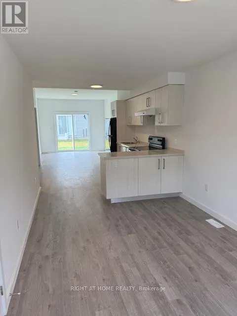 9 WATERLEAF TRAIL