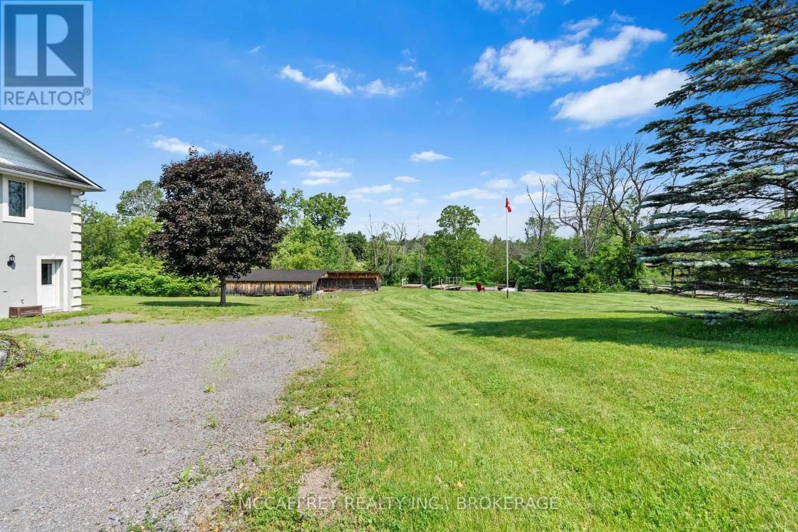 898 COUNTY ROAD 12