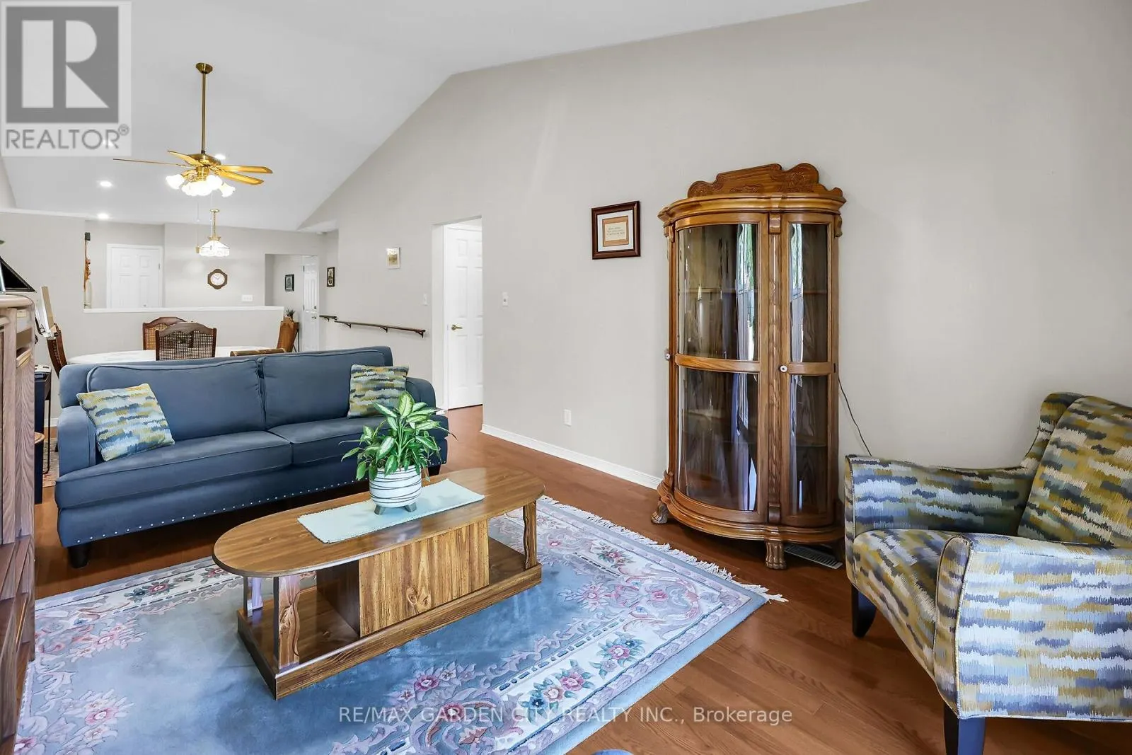 27 - 303 CENTRAL AVENUE, #27
