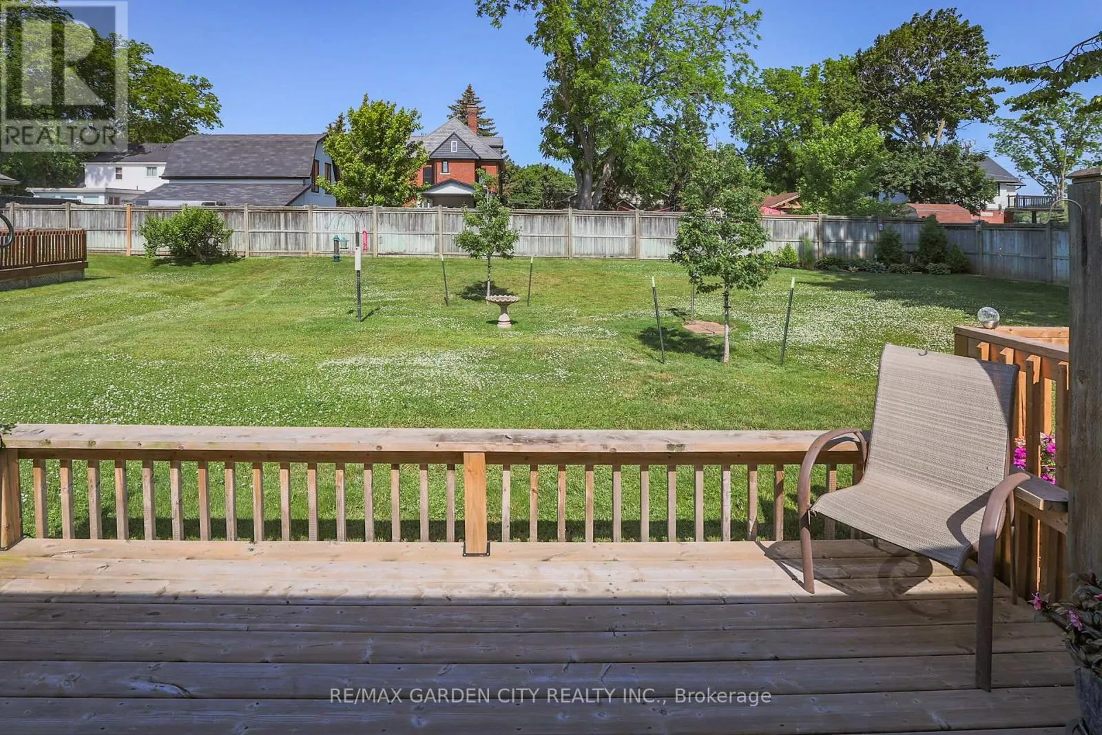 27 - 303 CENTRAL AVENUE, #27