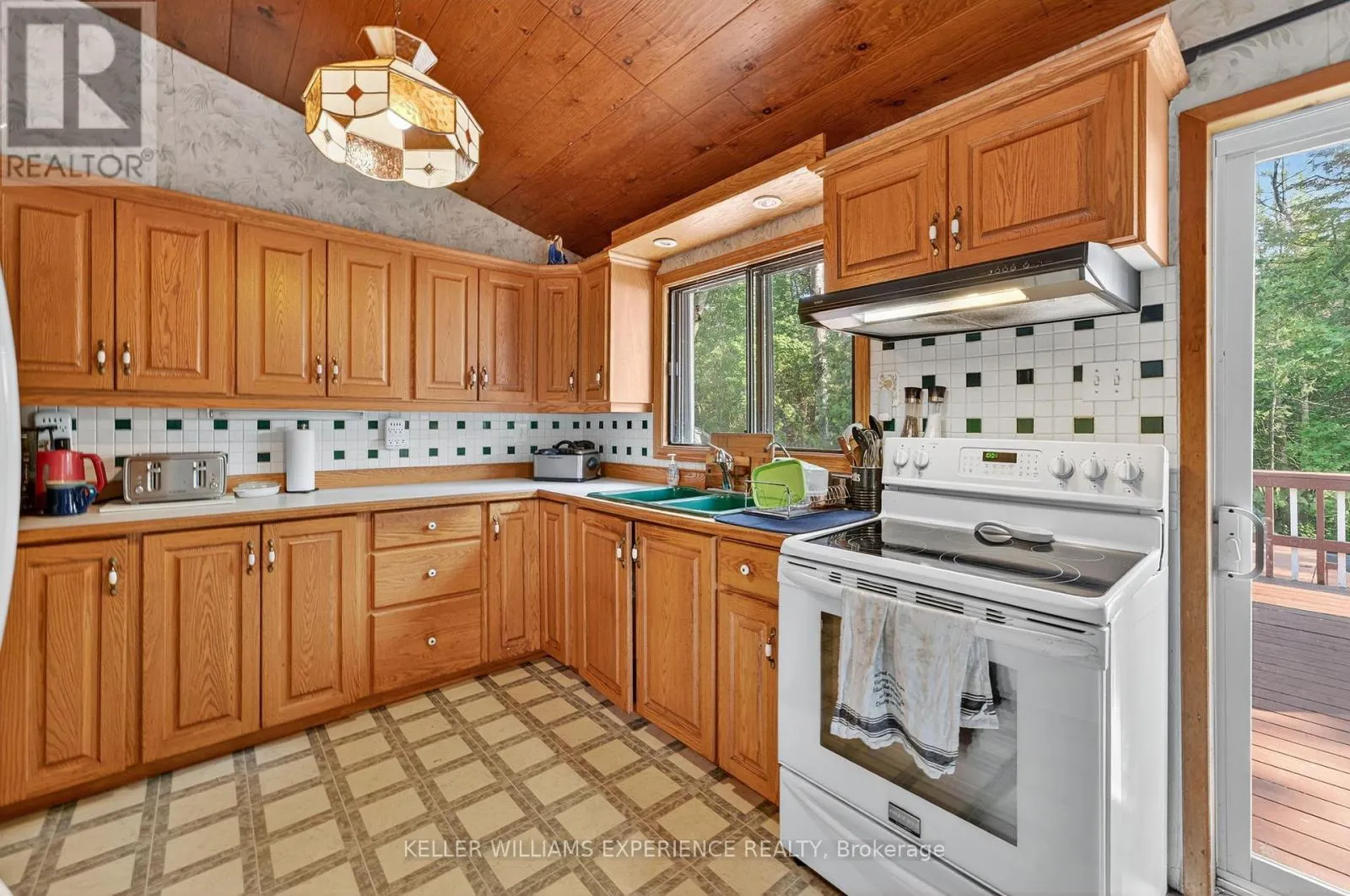27 WOLVERINE BEACH ROAD