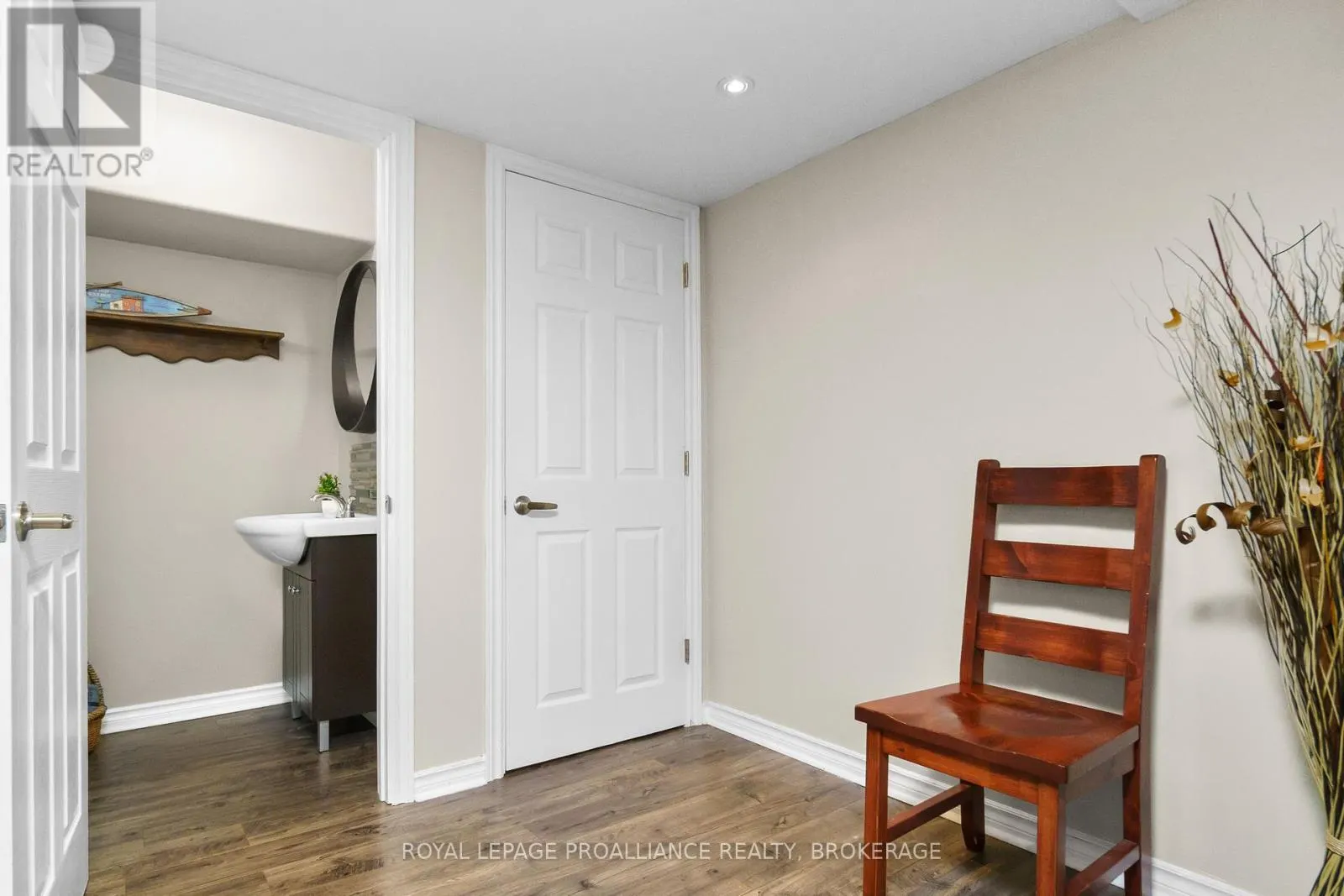 121 BLAKELY STREET