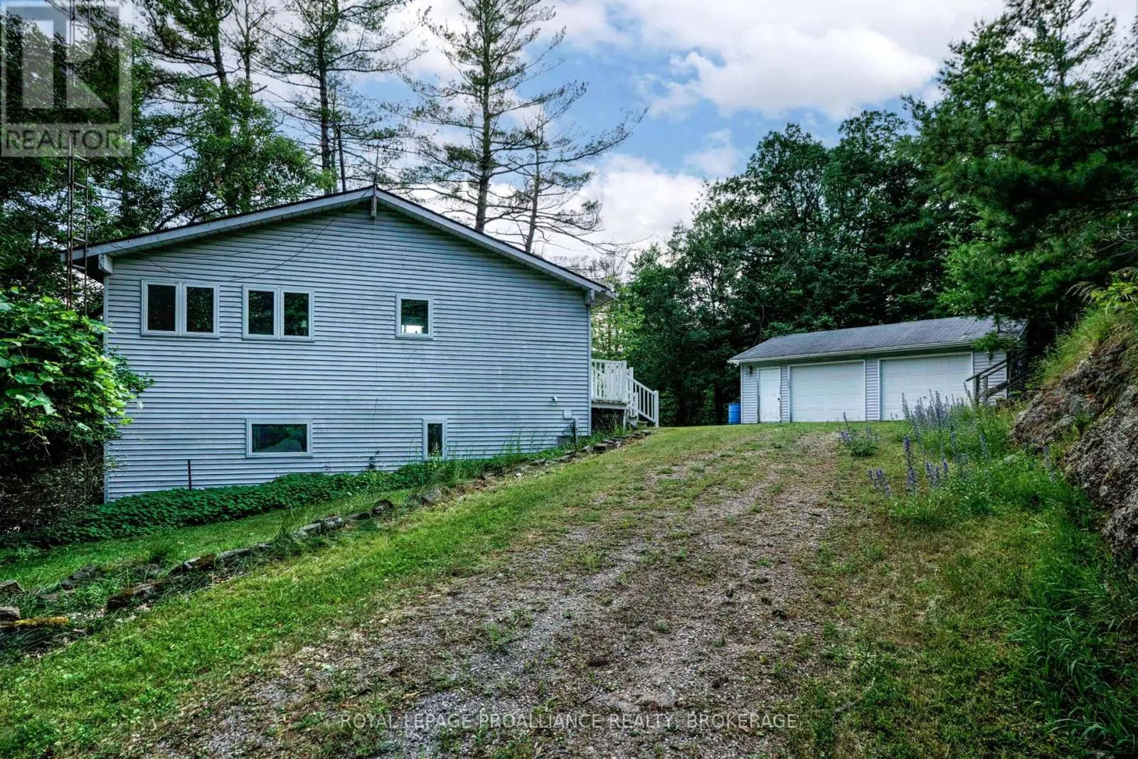 182A BROOKS POINT ROAD