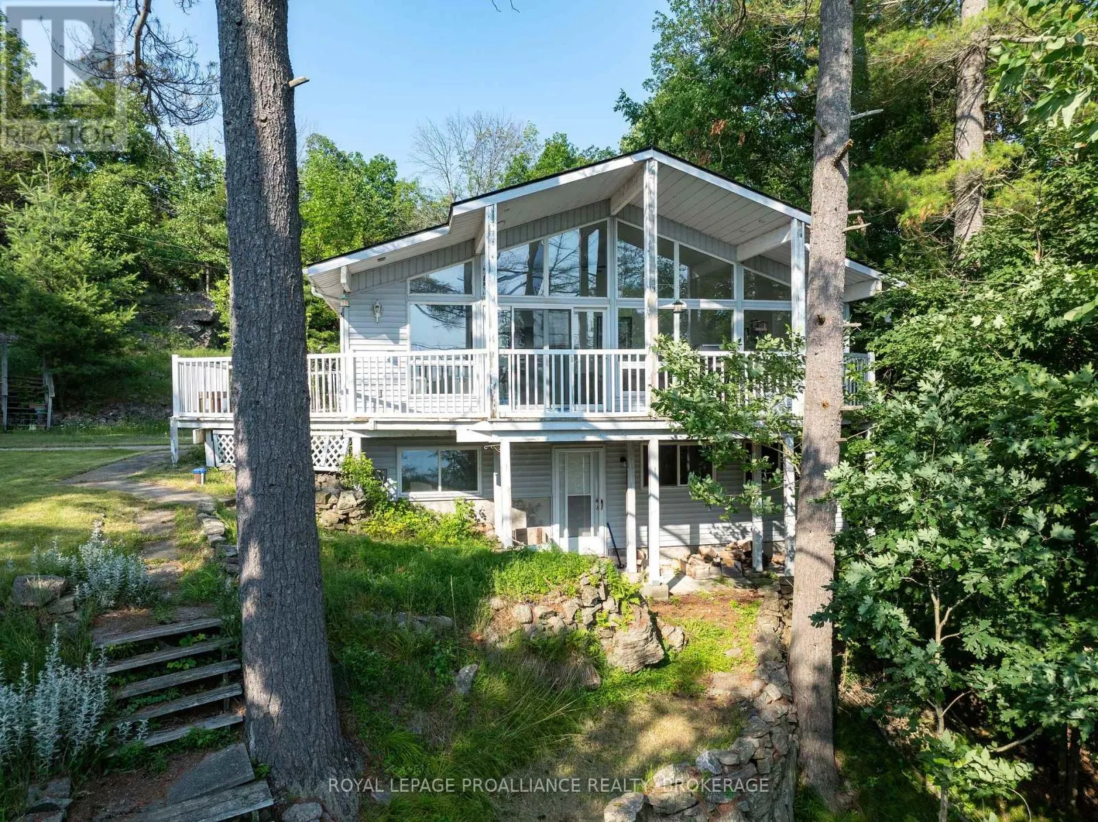 182A BROOKS POINT ROAD