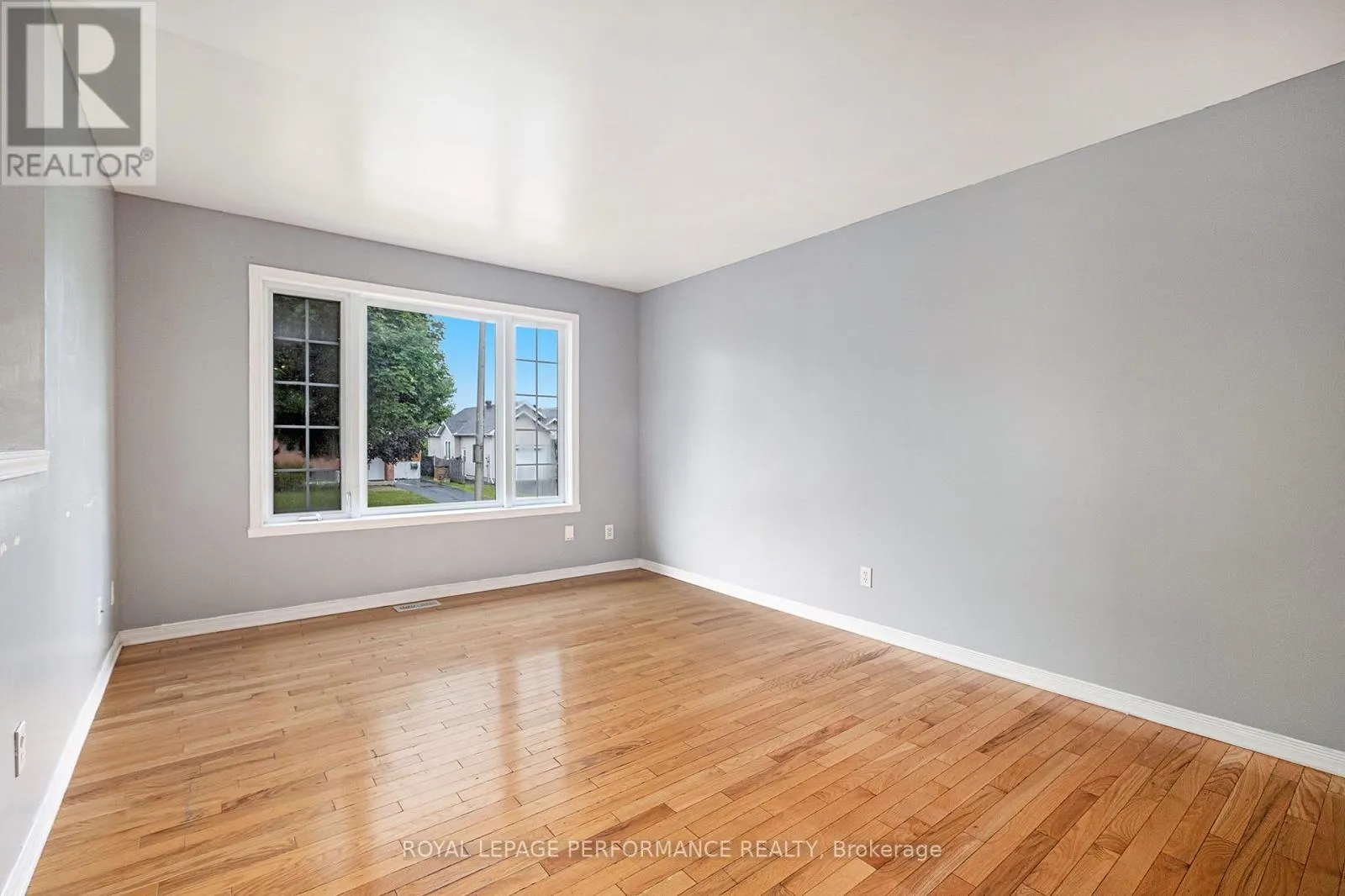 2171 GLEN BROOK DRIVE
