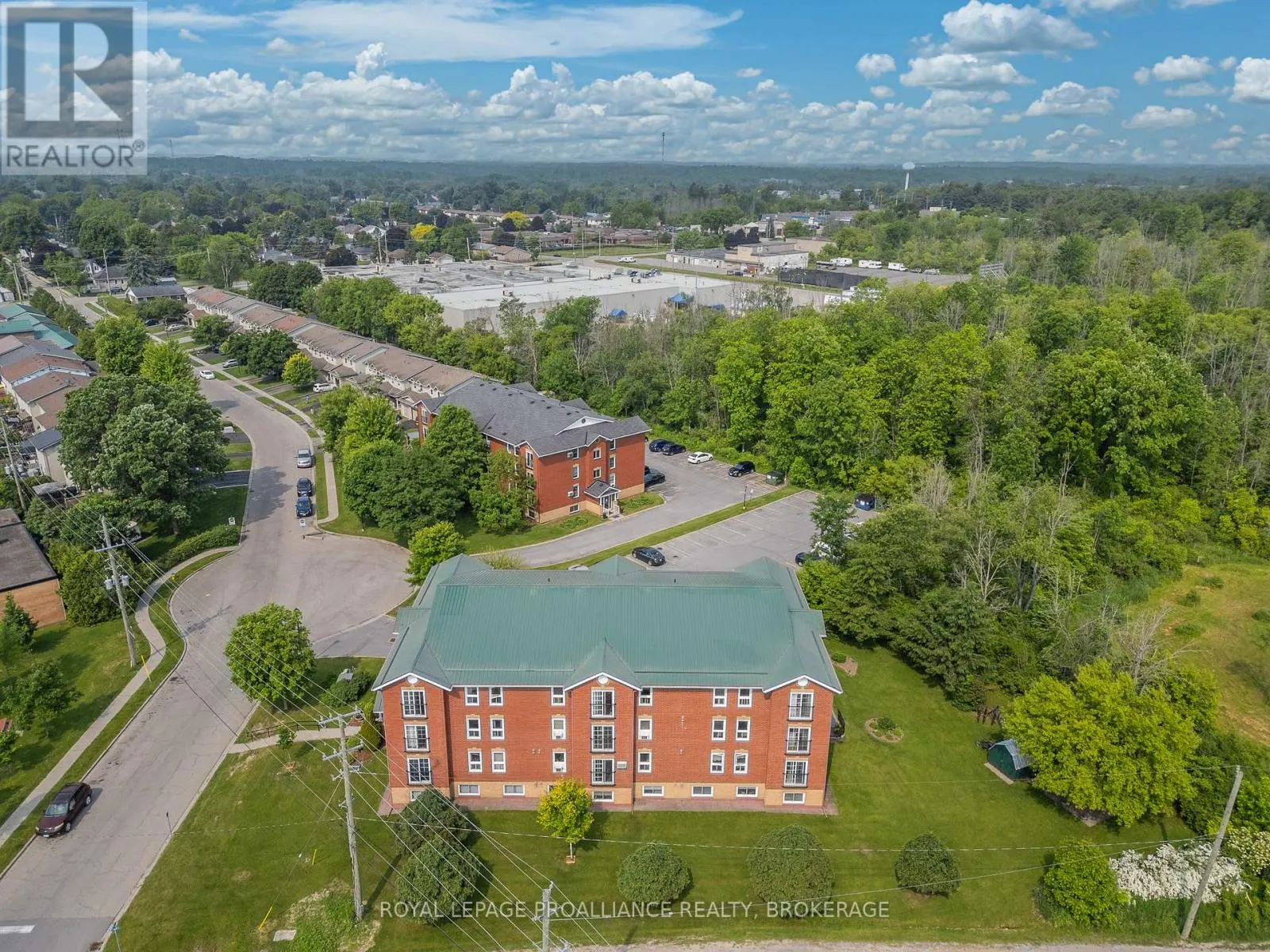 405 - 550 TALBOT PLACE, #405