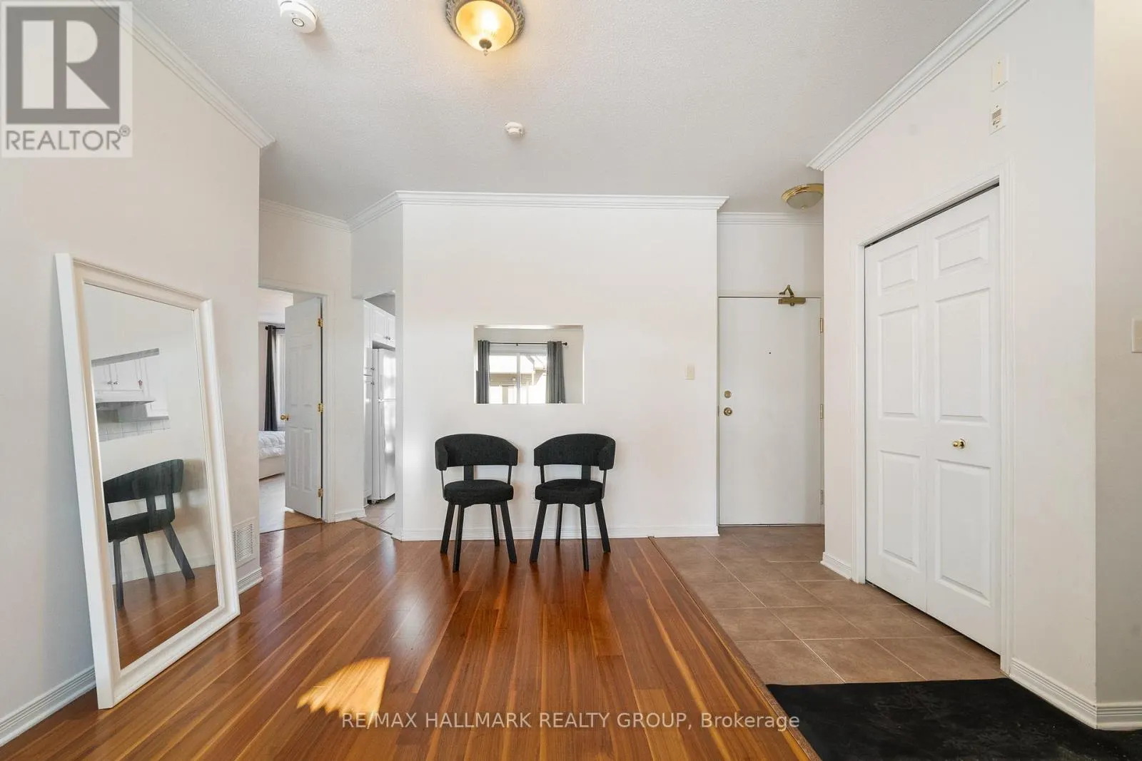 7 - 70 BRIARGATE PRIVATE