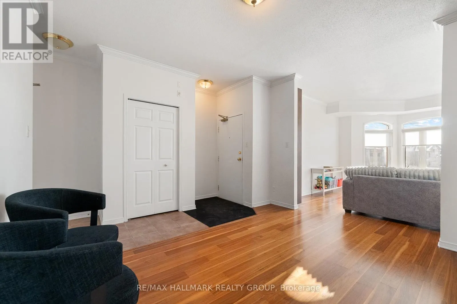 7 - 70 BRIARGATE PRIVATE