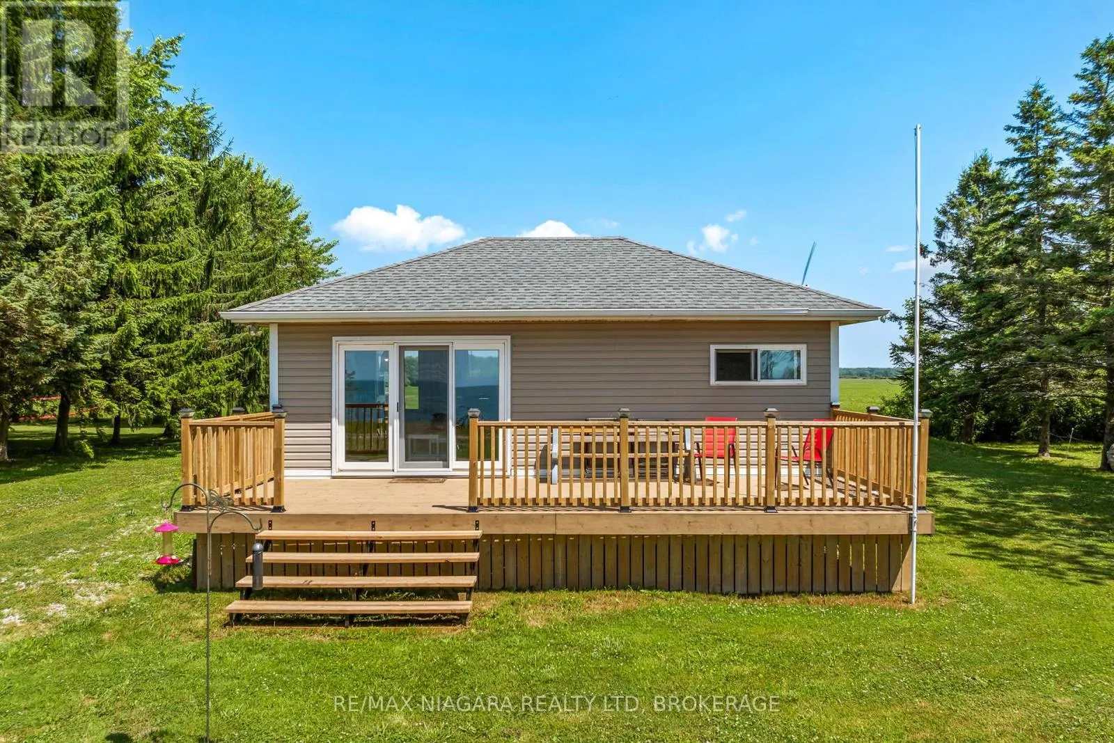 45 ERIE HEIGHTS LINE