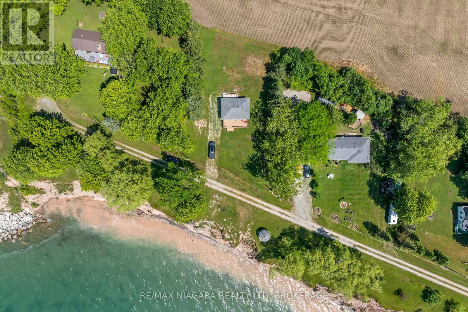 45 ERIE HEIGHTS LINE