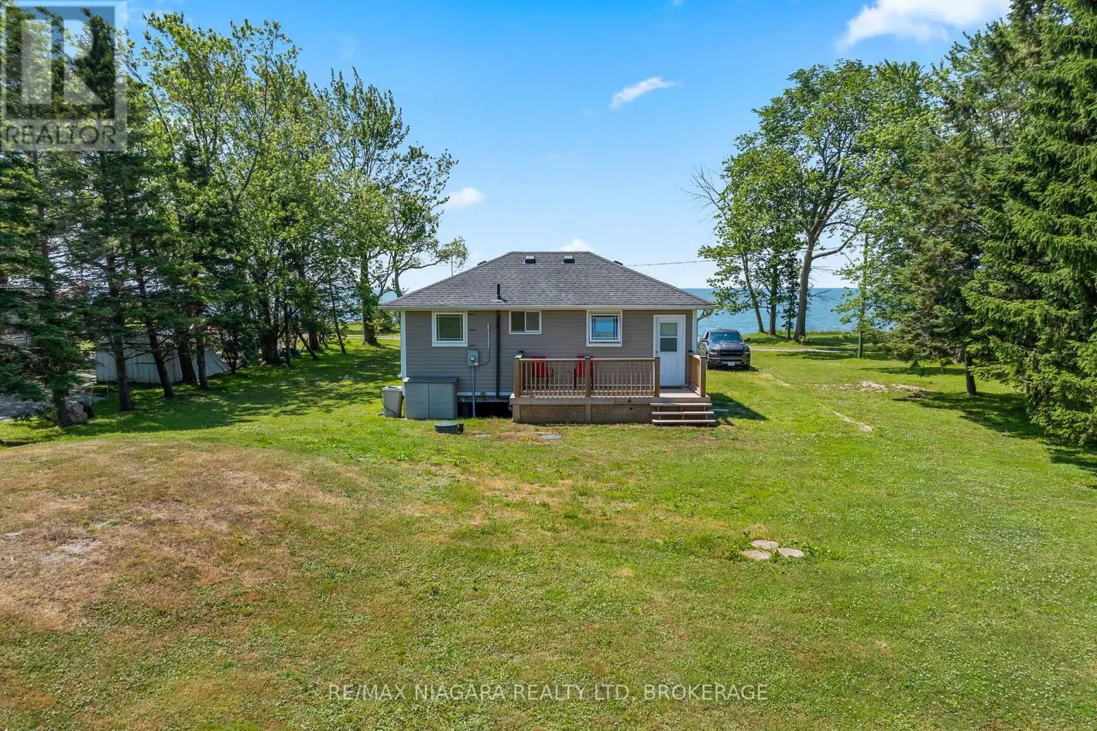 45 ERIE HEIGHTS LINE