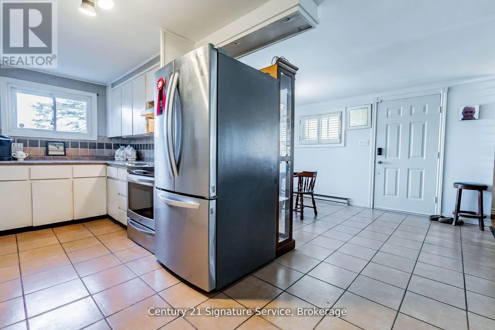 752 EMPIRE ROAD