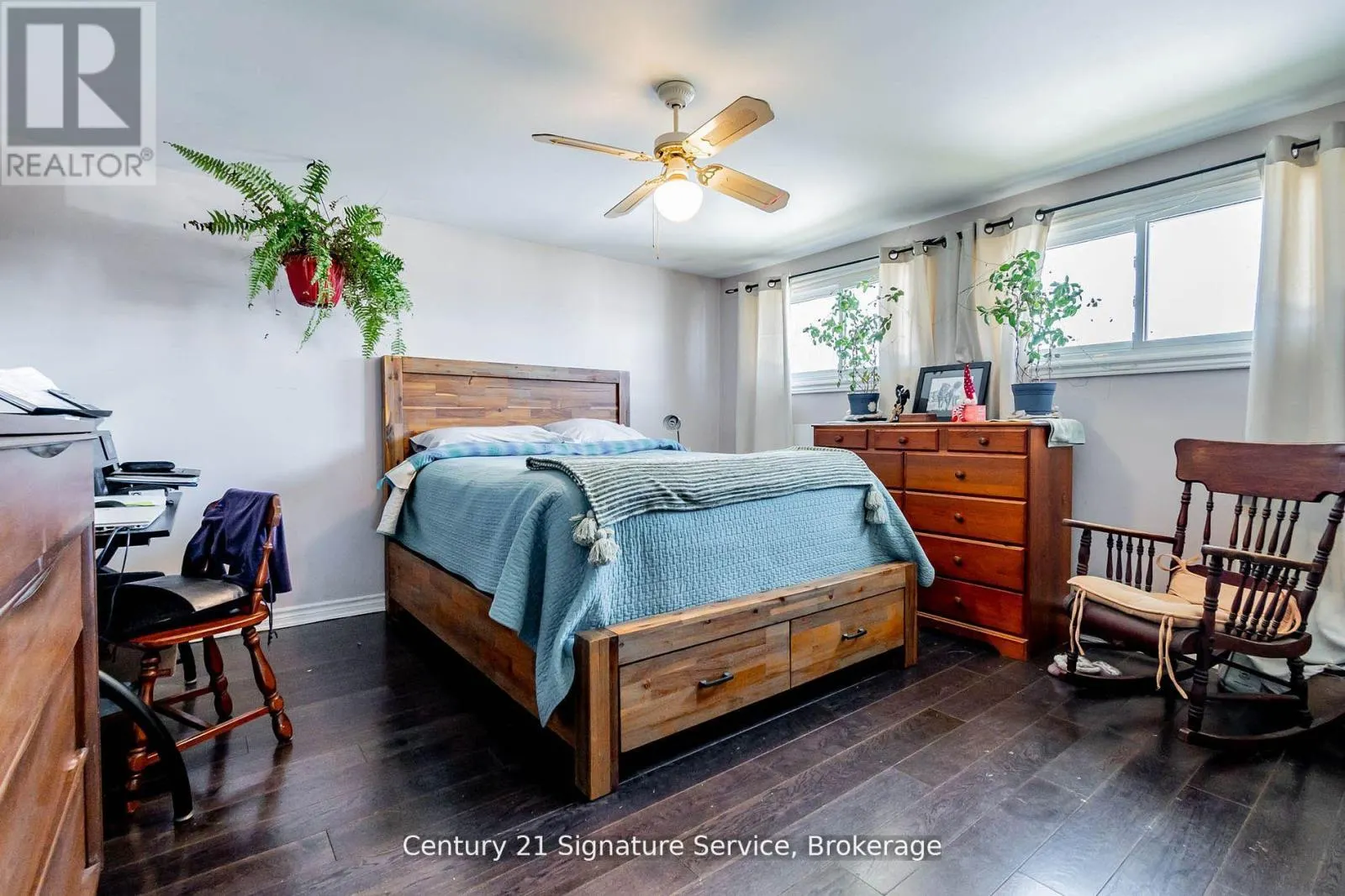 752 EMPIRE ROAD