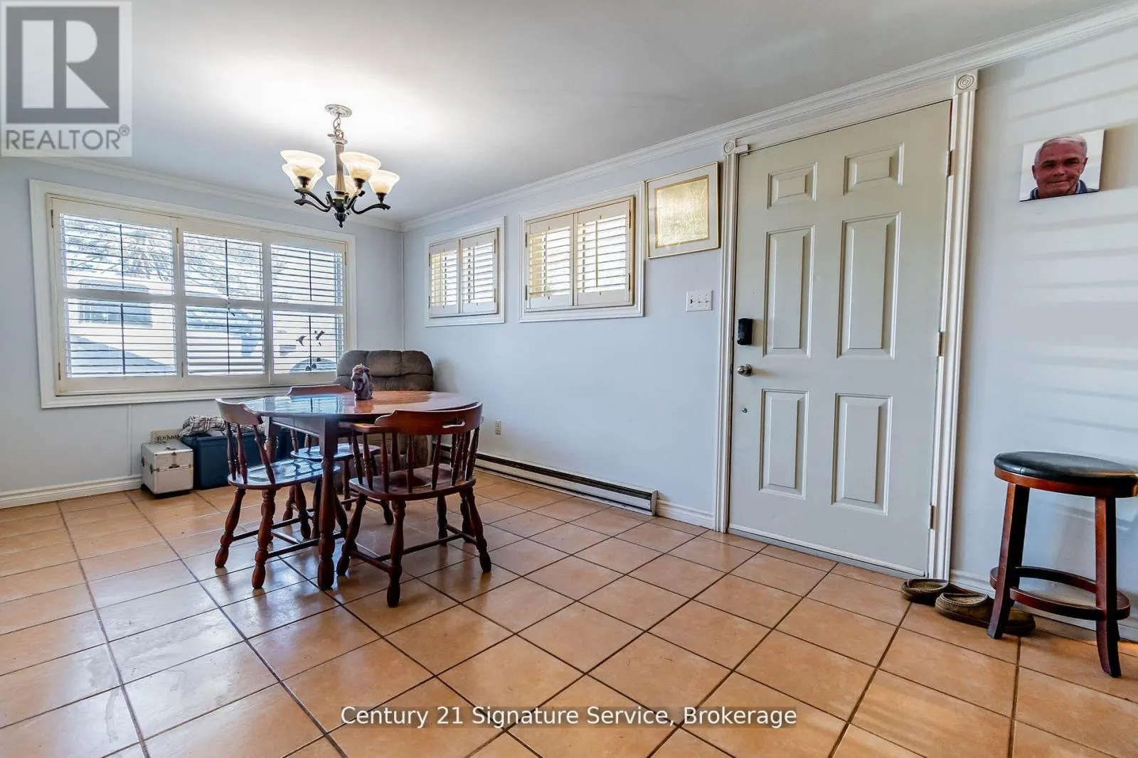 752 EMPIRE ROAD