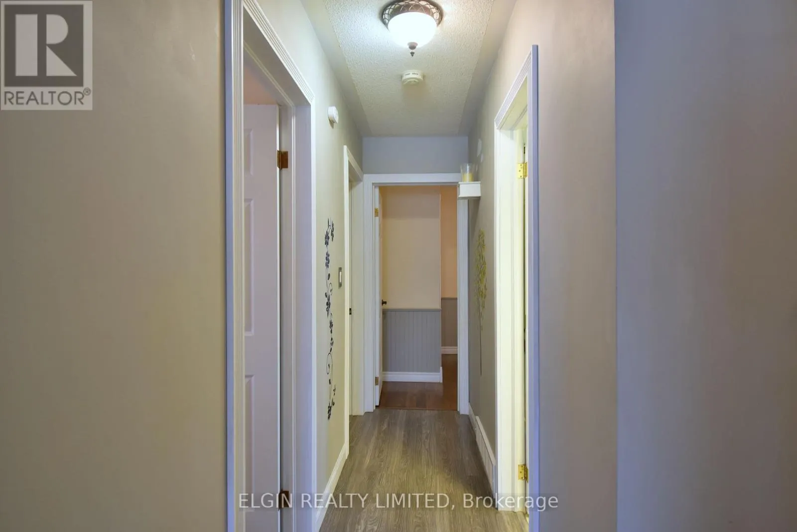 589 ELM STREET