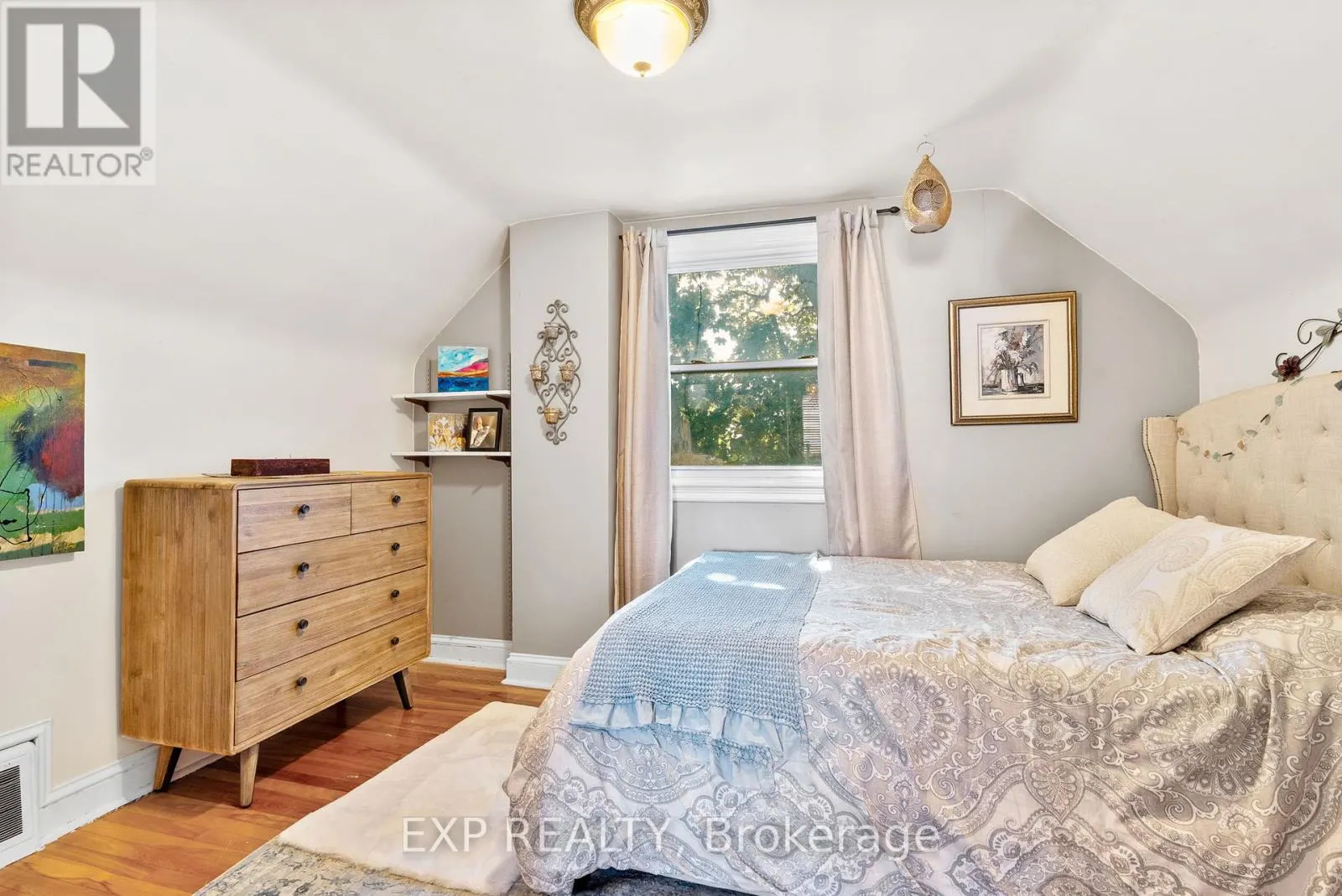421 GREENWOOD AVENUE