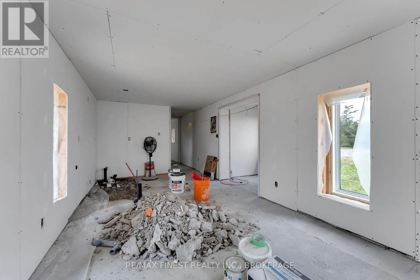 780 WING ROAD