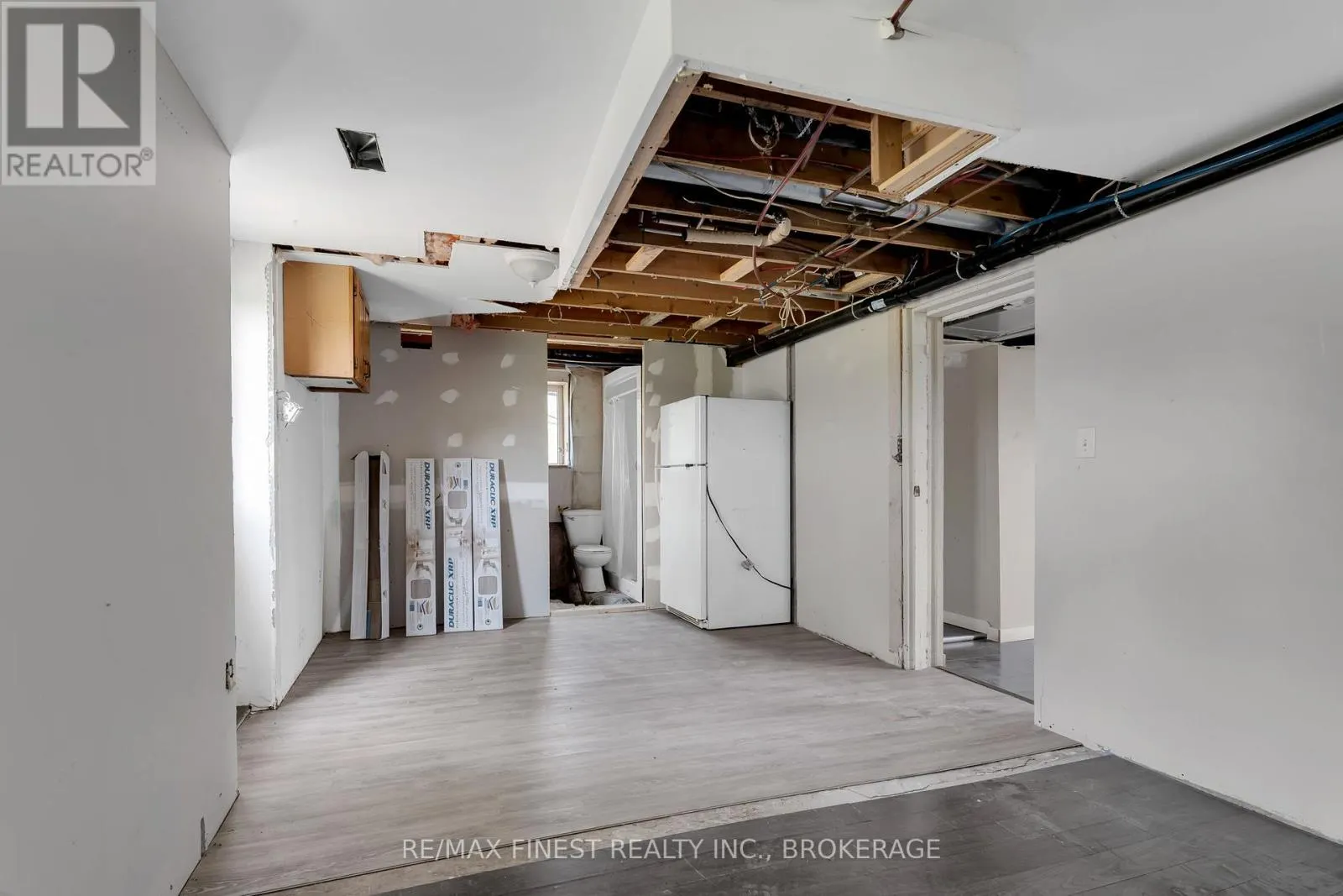 780 WING ROAD