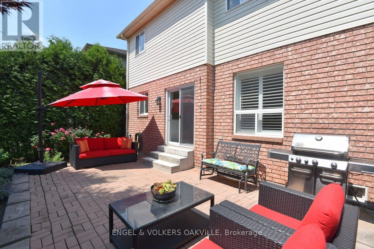 28 WATERWHEEL CRESCENT