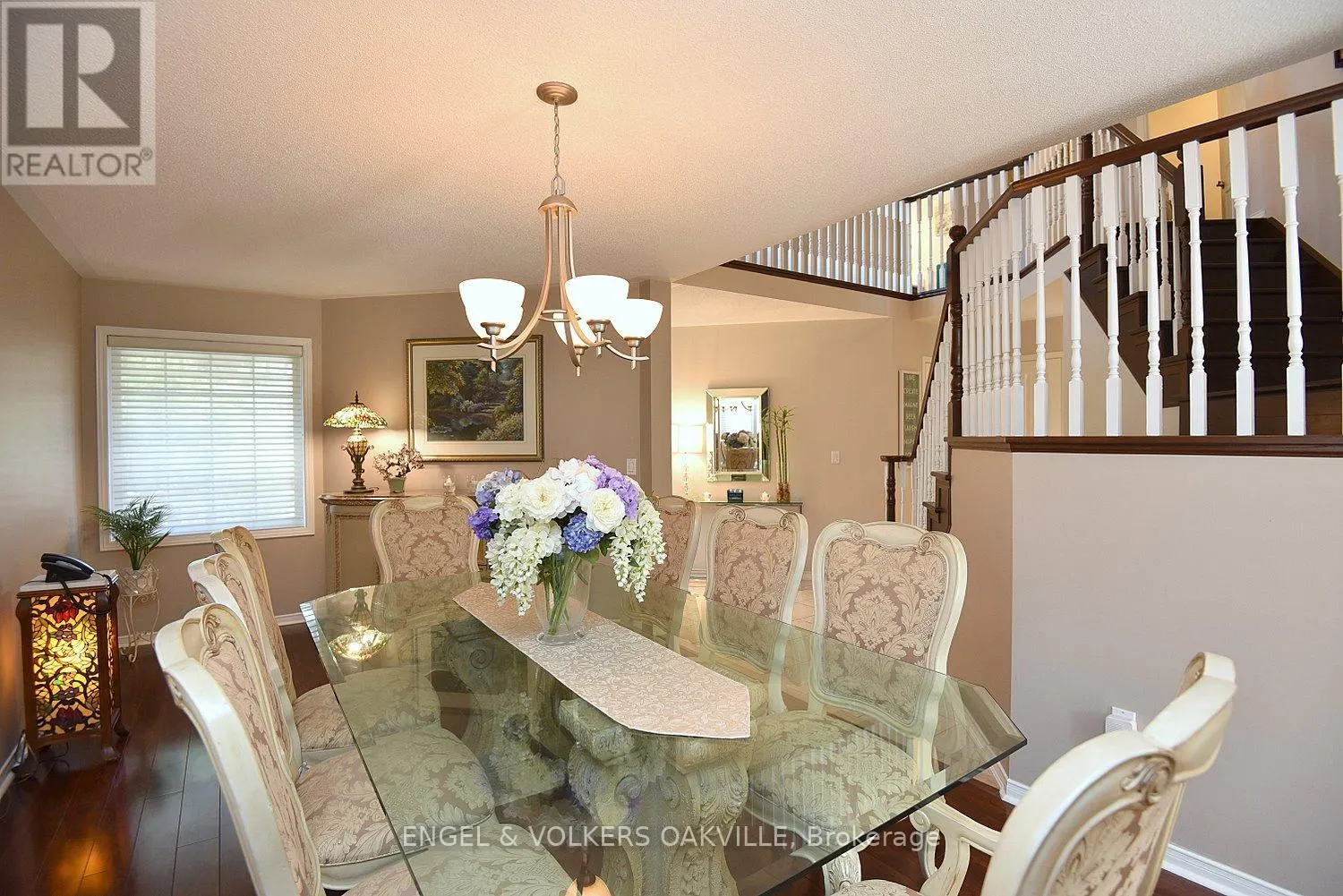 28 WATERWHEEL CRESCENT