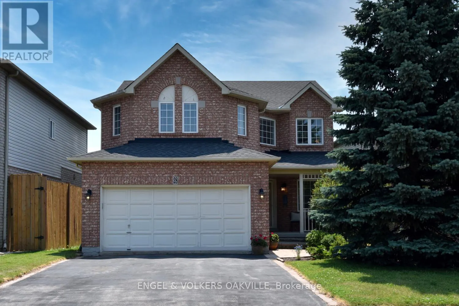28 WATERWHEEL CRESCENT