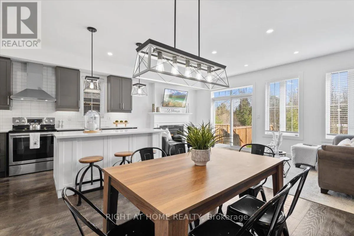 206 YELLOW BIRCH CRESCENT