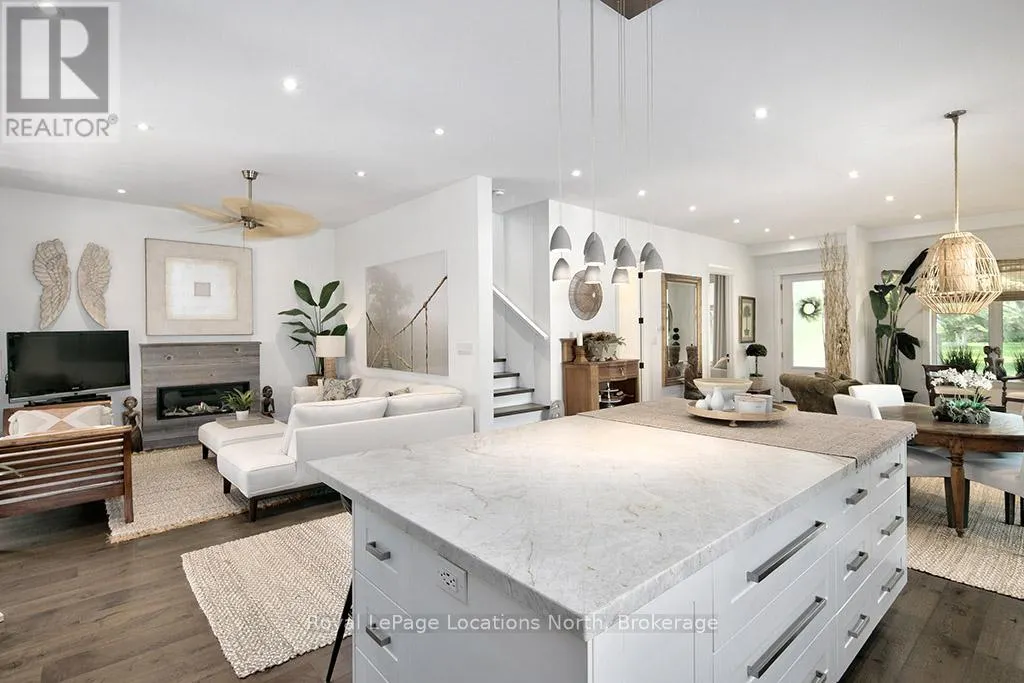 46 KING STREET W