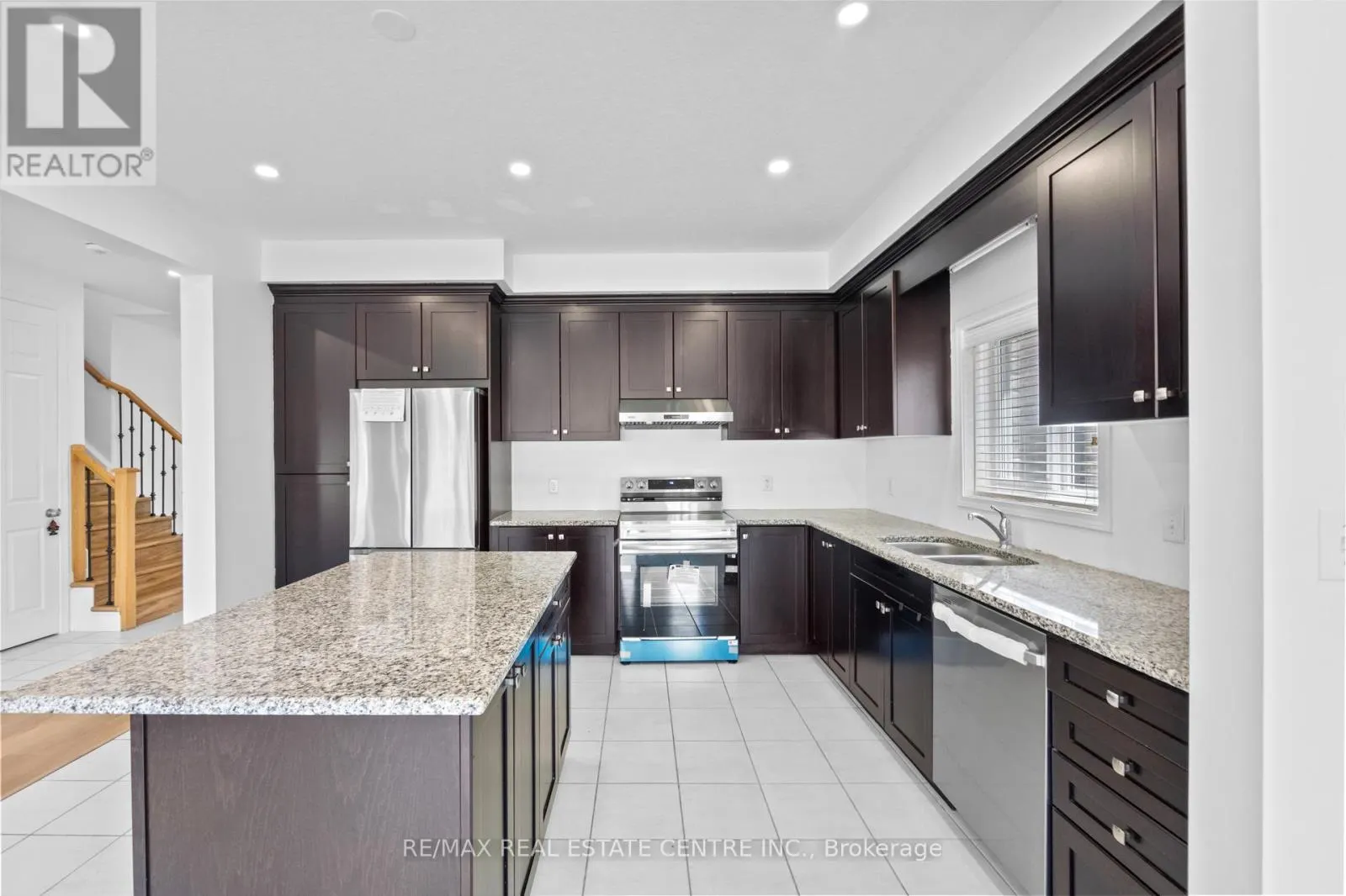 579 SUNDEW DRIVE
