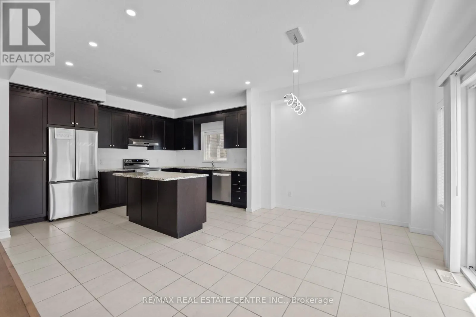 579 SUNDEW DRIVE