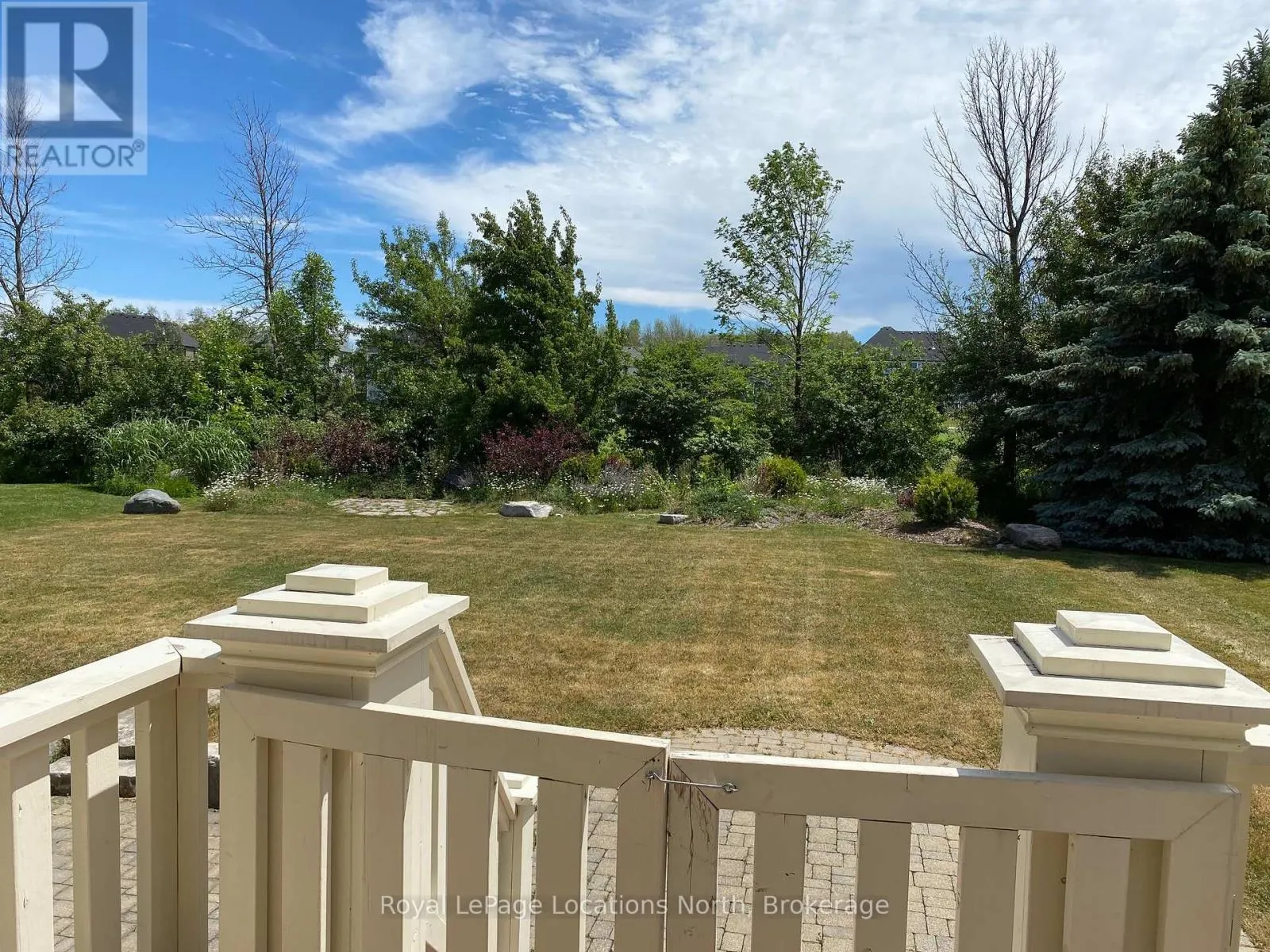 212 SNOWBRIDGE WAY