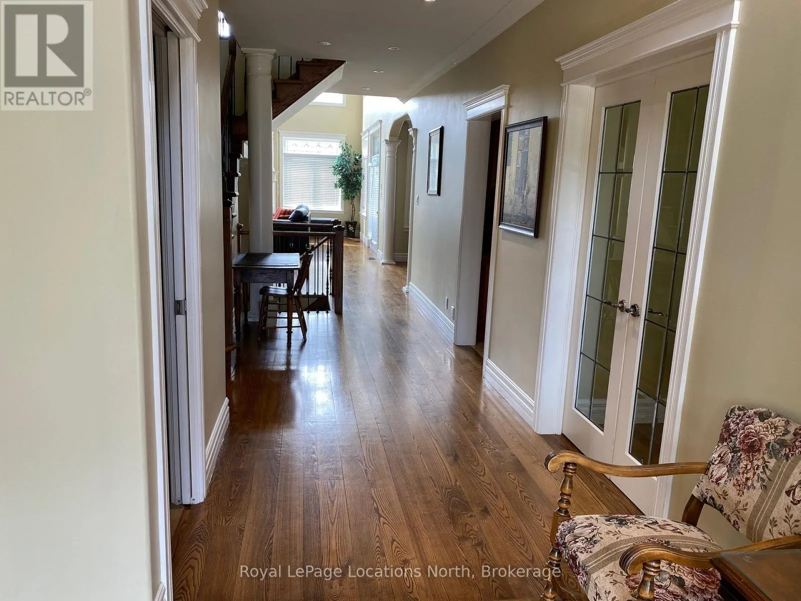212 SNOWBRIDGE WAY