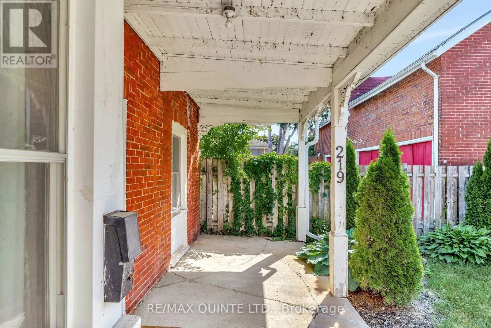 219-221 ANN STREET