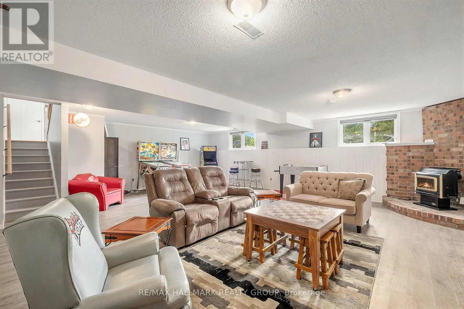 65 BEAVER LANE